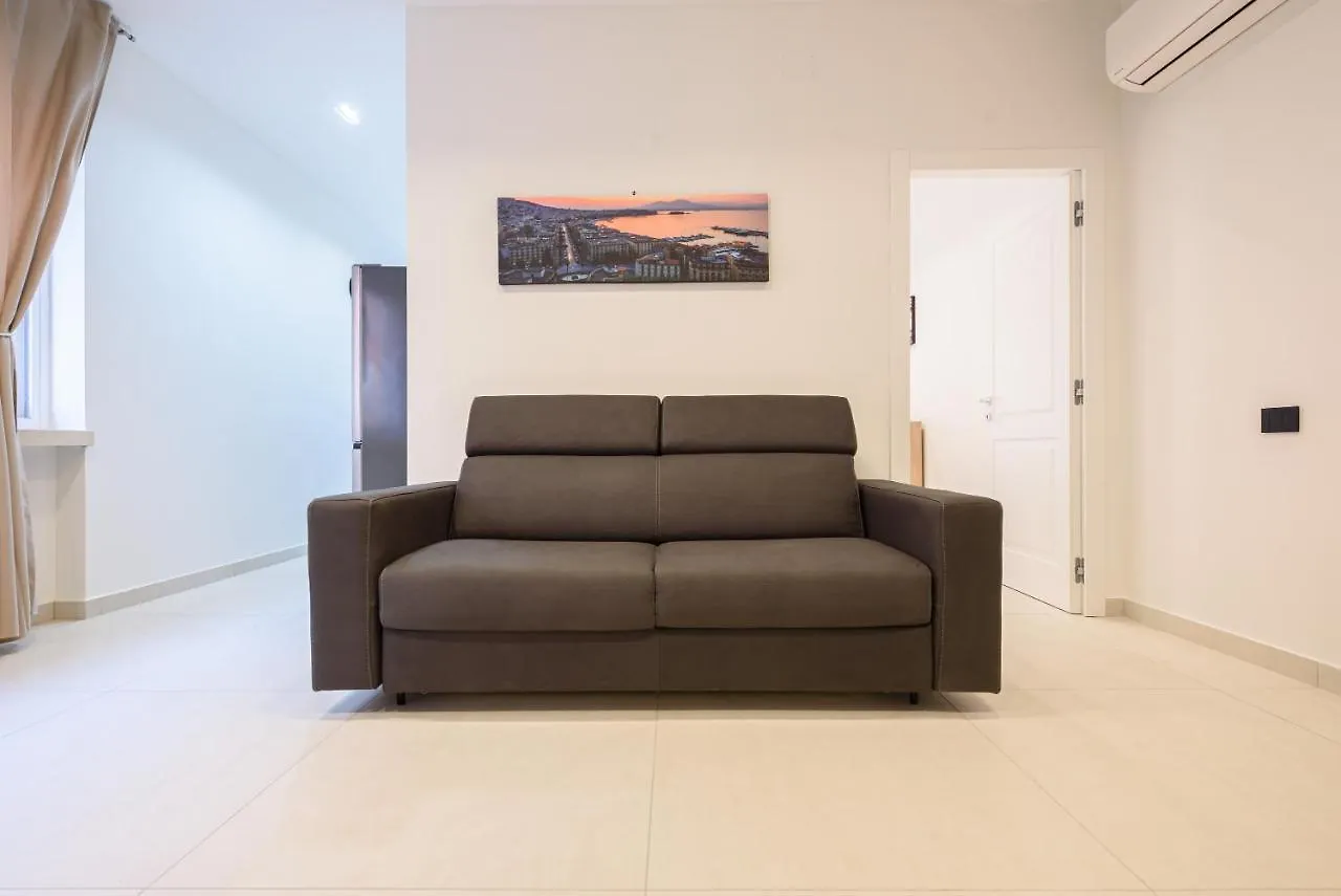 Apartment Via Niccolo Tommaseo 4 - Appartamento 1 Naples